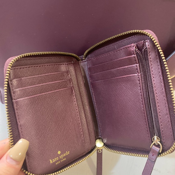 Match Kate Spade Purse/Wallet Set - Picture 8 of 13